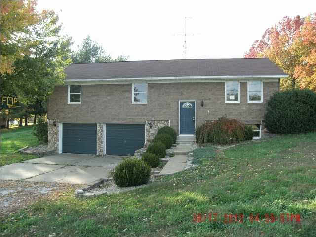 5465 S State Road 162, Huntingburg, IN 47542 photo 1