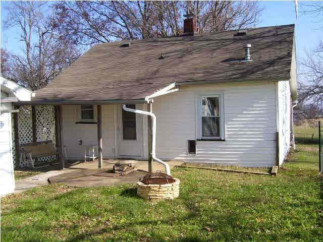15040 Cemetery Rd, Evansville, IN 47725 photo 6