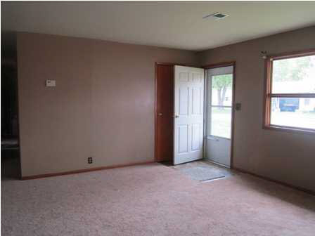 151 N Nichols Ave, Petersburg, IN 47567 photo 4