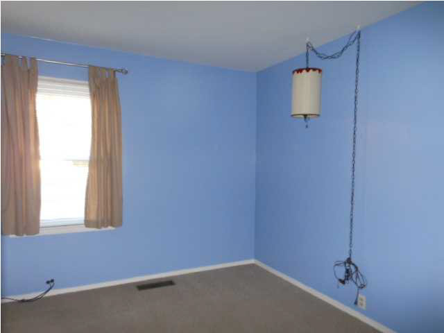 4212 Meadowridge Rd, Evansville, IN 47710 photo 5