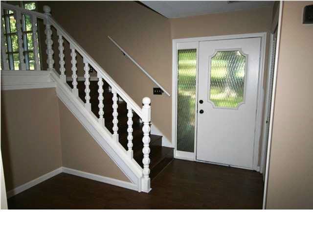 2411 Sharon Pl, Evansville, IN 47725 photo 3