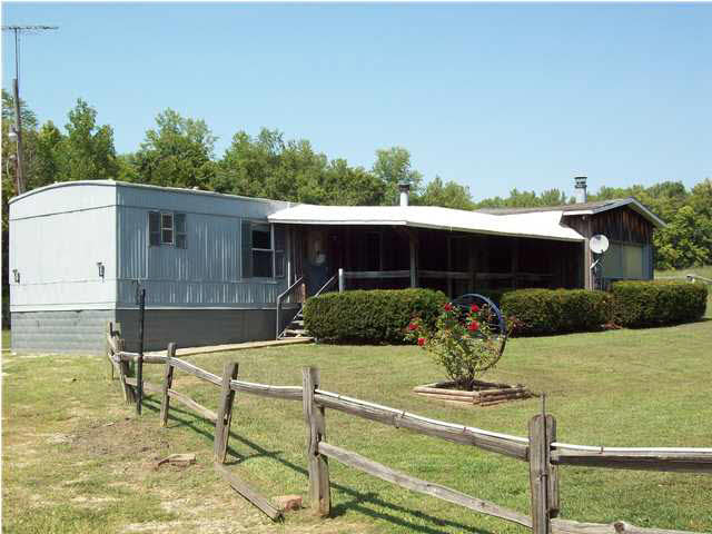 600 E Goad Cemetery Rd, New Harmony, IN 47631 photo 1