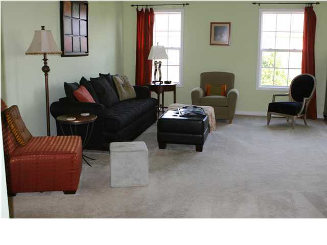 4616 Baywood Ct, Evansville, IN 47725 photo 2