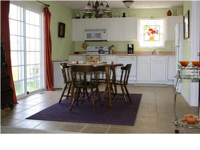 4616 Baywood Ct, Evansville, IN 47725 photo 4