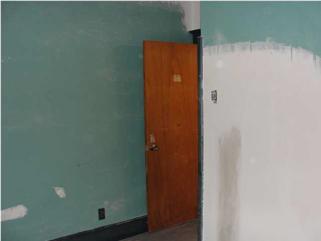 384 E 850 N, Hazleton, IN 47640 photo 14