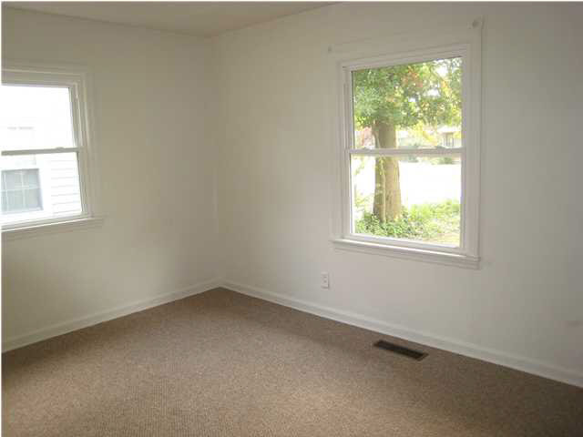 2216 S Lombard Ave, Evansville, IN 47714 photo 7