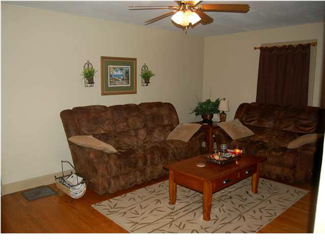 1108 Herrman St, Tell City, IN 47586 photo 5