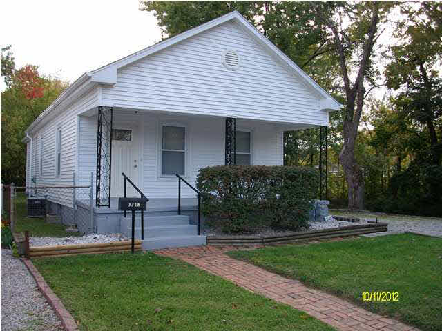 3328 Edgewood Dr, Evansville, IN 47712 photo 1