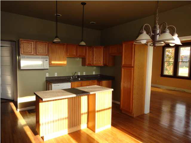2821 Hillcrest Ter, Evansville, IN 47712 photo 4