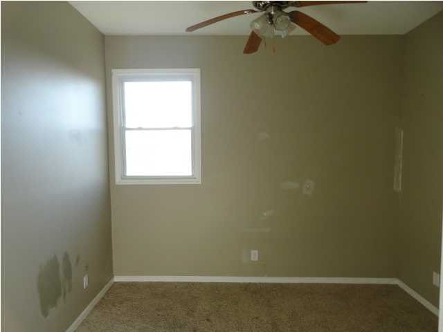 2821 Hillcrest Ter, Evansville, IN 47712 photo 6