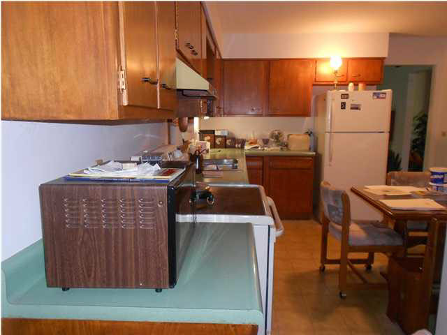 2323 SE Browning Rd, Evansville, IN 47725 photo 3