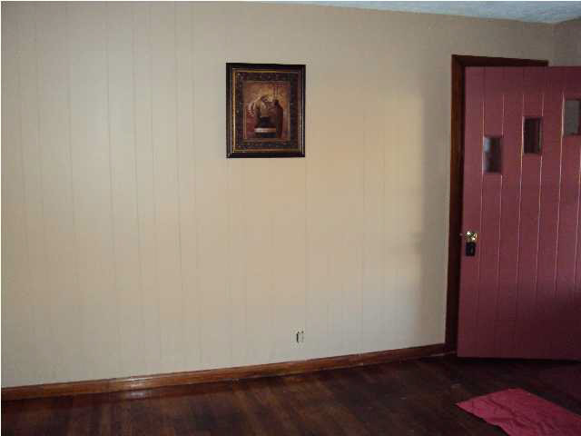 905 7th St, Tell City, IN 47586 photo 6