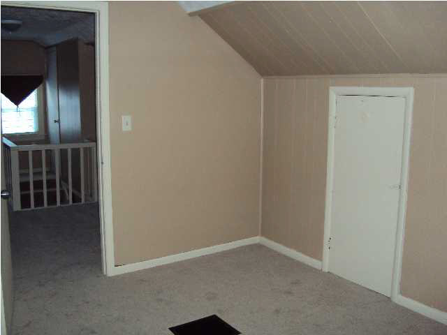 905 7th St, Tell City, IN 47586 photo 10