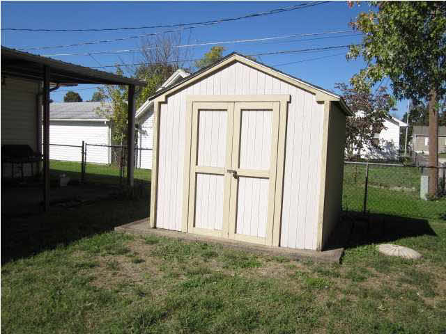 2575 N Bedford Ave, Evansville, IN 47711 photo 7