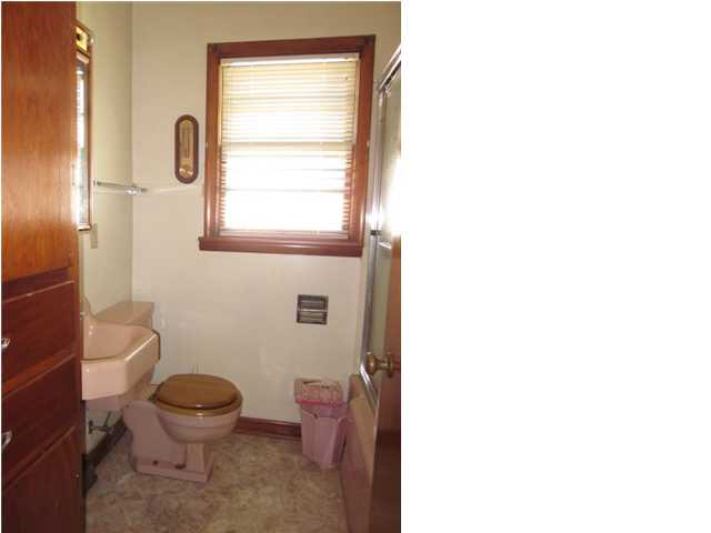 2575 N Bedford Ave, Evansville, IN 47711 photo 25