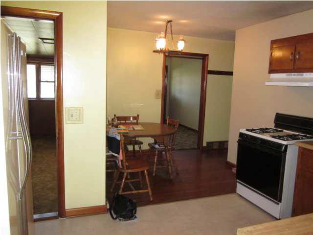 2575 N Bedford Ave, Evansville, IN 47711 photo 5