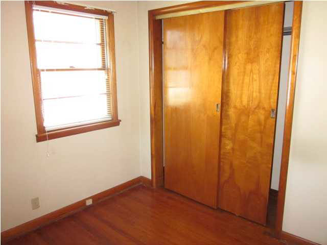 2575 N Bedford Ave, Evansville, IN 47711 photo 21