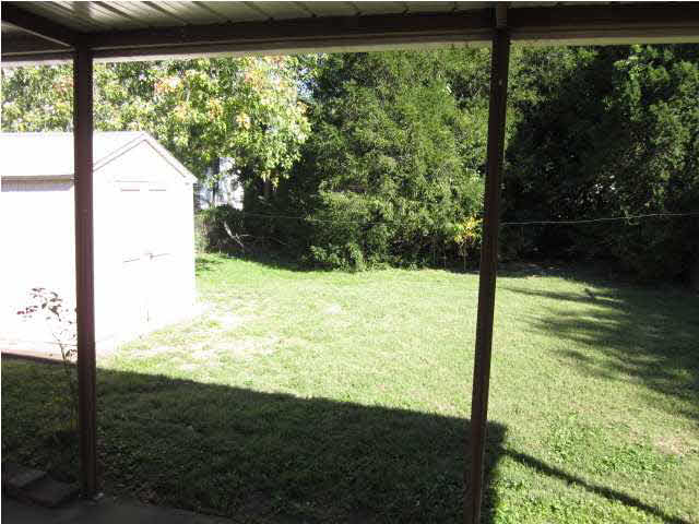2575 N Bedford Ave, Evansville, IN 47711 photo 29