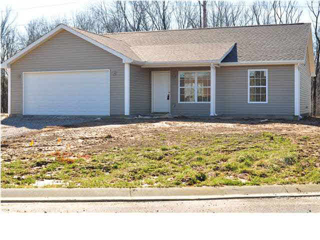 6941 Crescent Dr, Chandler, IN 47610 photo 1