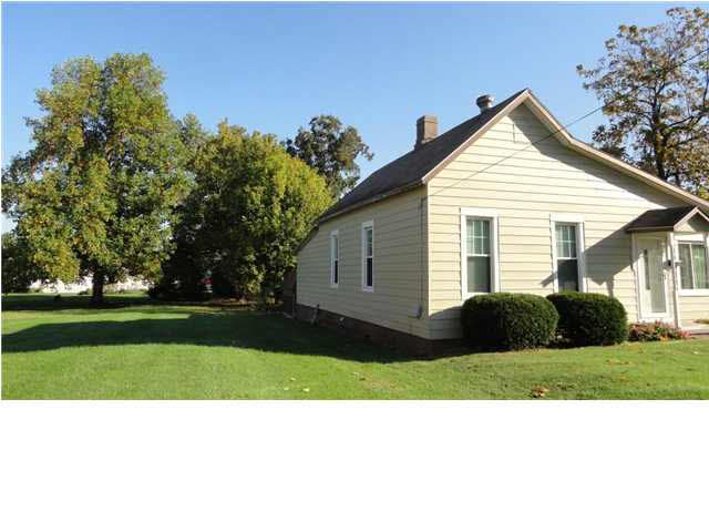 551 Main St, Rockport, IN 47635 photo 3