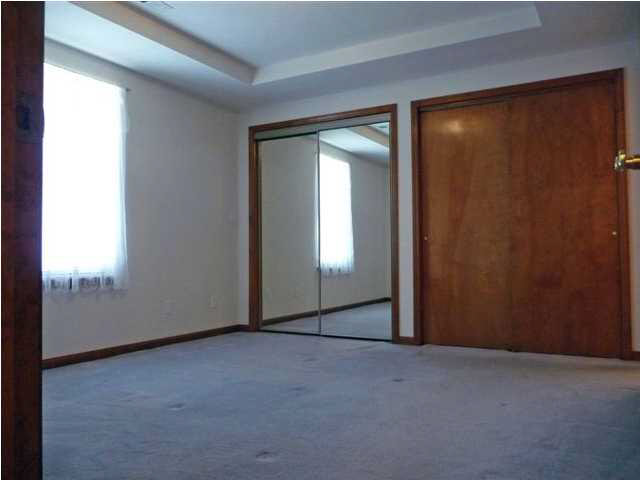 320 Ridgewood Ln, Jasper, IN 47546 photo 5