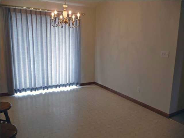 320 Ridgewood Ln, Jasper, IN 47546 photo 3