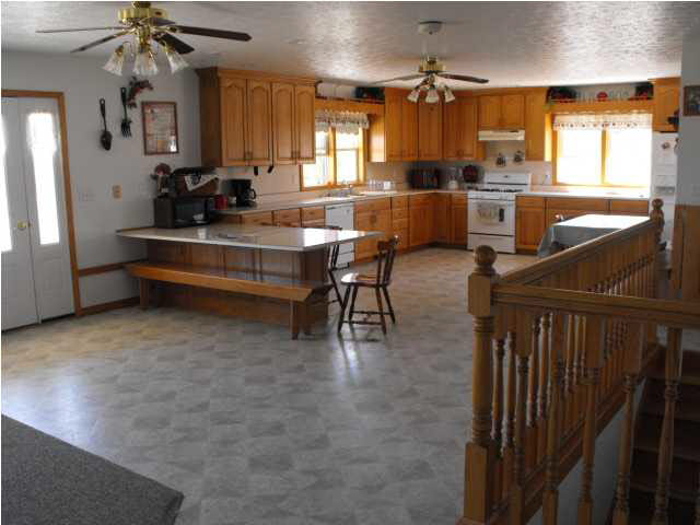6630 E 200 N, Montgomery, IN 47558 photo 5