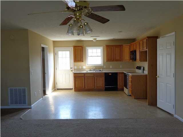 329 Blue Bird Ln, Dale, IN 47523 photo 3