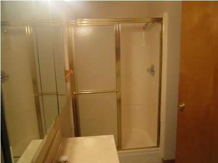 108 E North St, Petersburg, IN 47567 photo 9