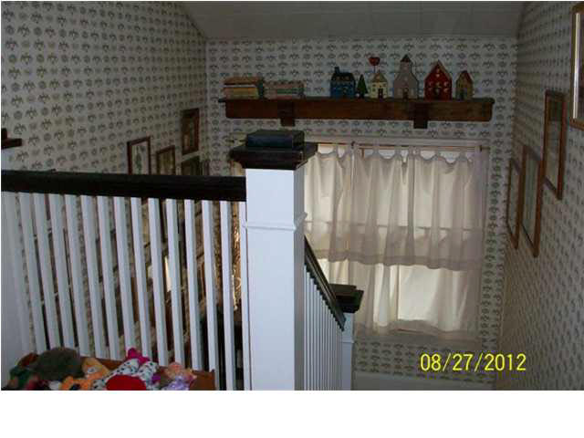 1013 Wheatland Rd, Vincennes, IN 47591 photo 6