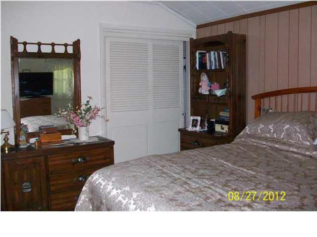 1013 Wheatland Rd, Vincennes, IN 47591 photo 9