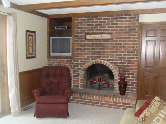 24 Sugarland Rd, Washington, IN 47501 photo 8