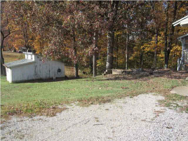 9995 Old State Road 37, Tell City, IN 47586 photo 10
