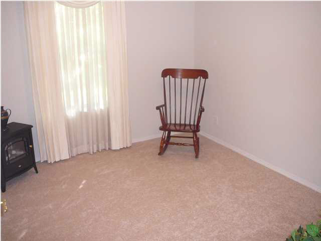 3913 Seasons Pt, Evansville, IN 47715 photo 6
