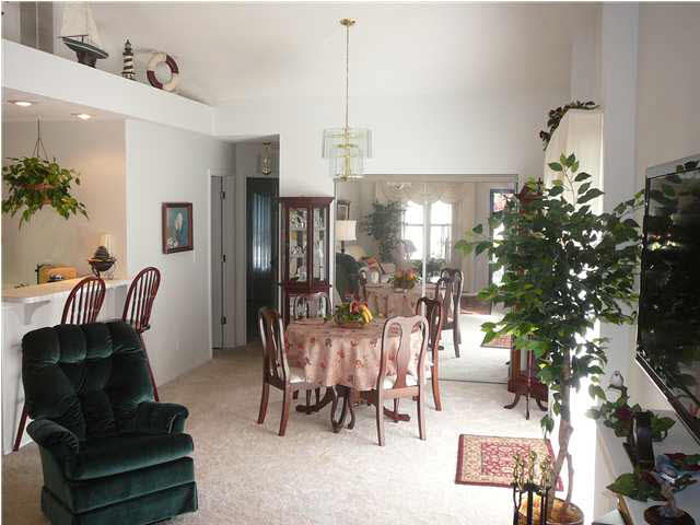 3913 Seasons Pt, Evansville, IN 47715 photo 4