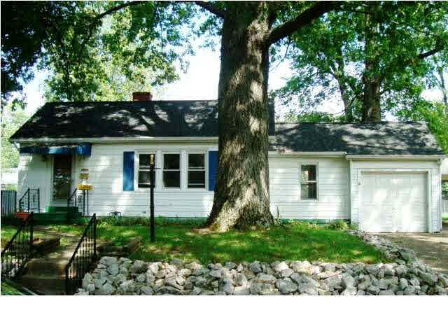 1924 E Blackford Ave, Evansville, IN 47714 photo 1
