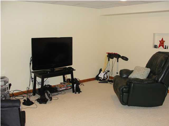 2281 N Benchmark Dr, Princeton, IN 47670 photo 10