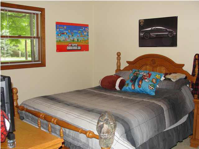 2281 N Benchmark Dr, Princeton, IN 47670 photo 9