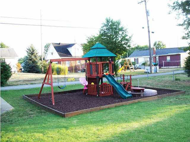 1711 Grand Ave, Washington, IN 47501 photo 13