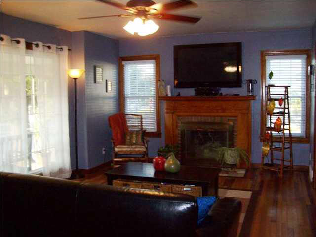 1711 Grand Ave, Washington, IN 47501 photo 4