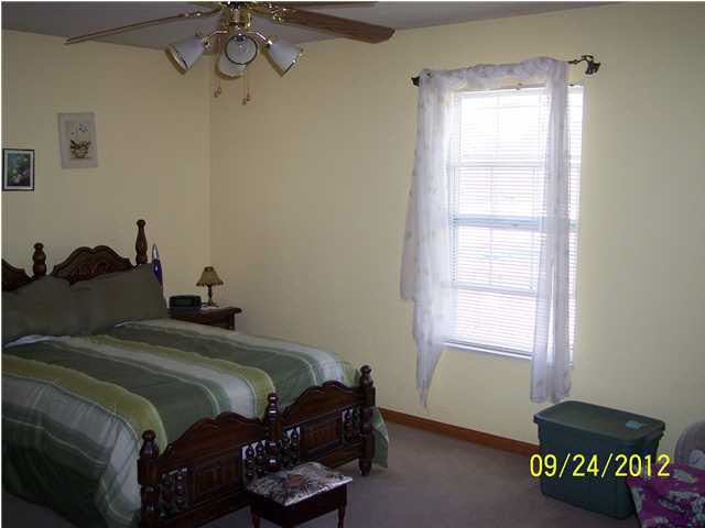 3136 Stonecrest Dr, Evansville, IN 47725 photo 8