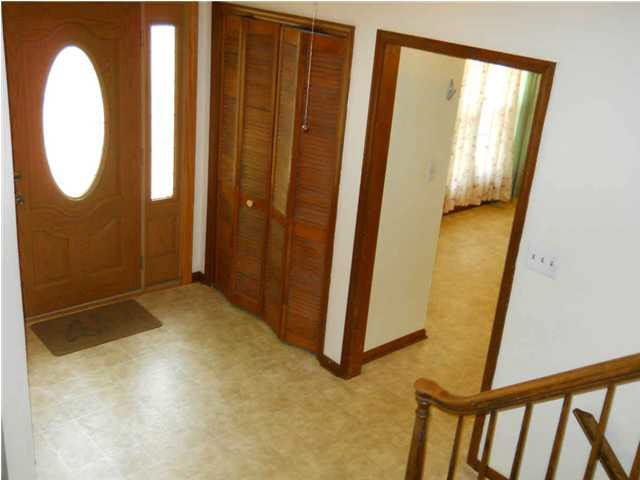 8055 Chestnut Dr, Newburgh, IN 47630 photo 6