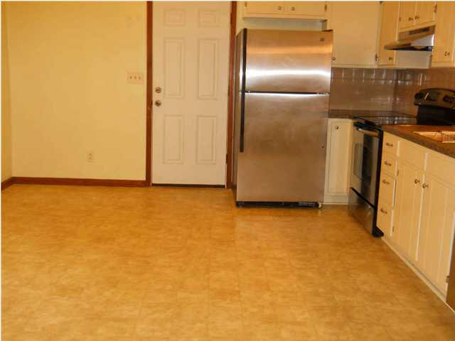 8055 Chestnut Dr, Newburgh, IN 47630 photo 8