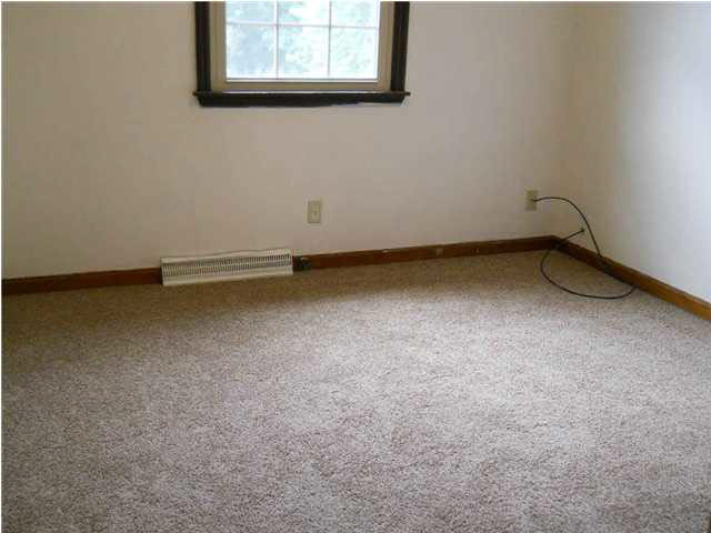 8055 Chestnut Dr, Newburgh, IN 47630 photo 12