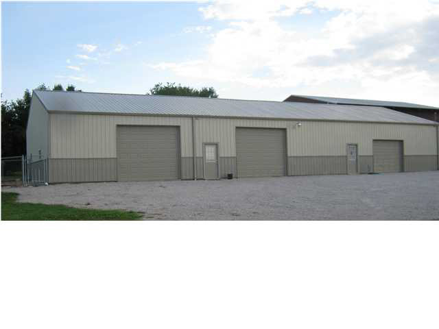 481 E 750 S, Fort Branch, IN 47648 photo 2