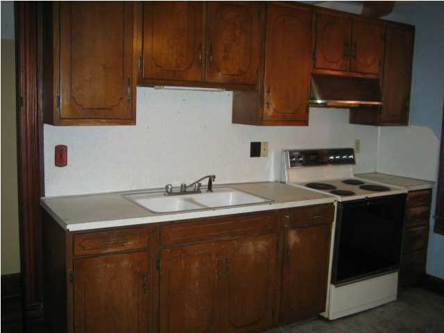 505 N Geiger St, Huntingburg, IN 47542 photo 7
