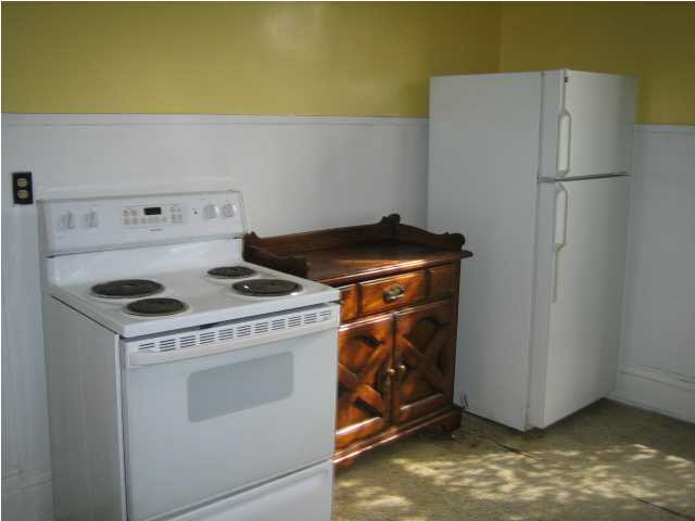 505 N Geiger St, Huntingburg, IN 47542 photo 4