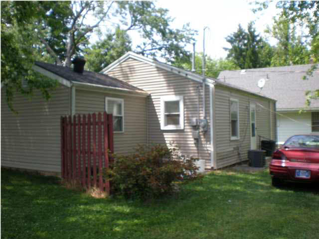 108 S Jefferson St, Princeton, IN 47670 photo 3