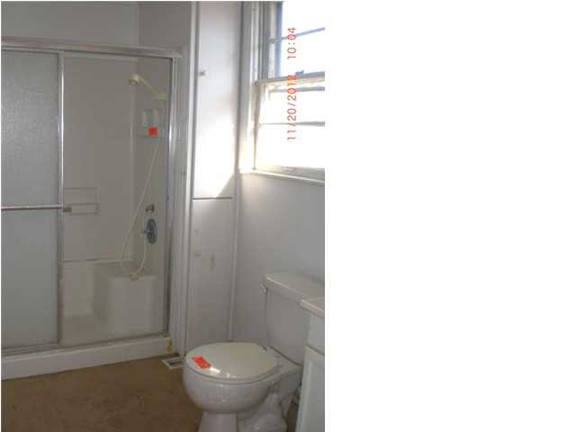201 E Washington St, Chandler, IN 47610 photo 12