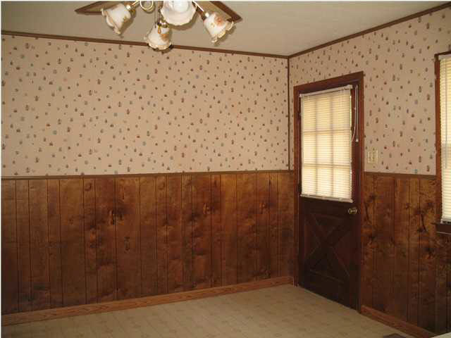 821 33rd St, Tell City, IN 47586 photo 5